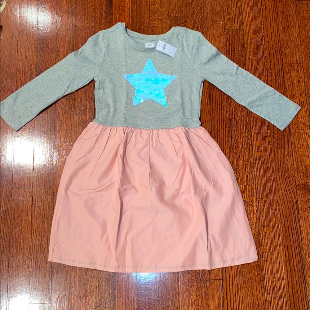 NWT Gap Kids Flippy heart dress